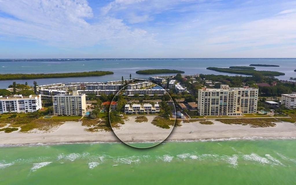 Ferienwohnung Laplaya 201C Breathtaking Gulf Panorama From This Corner End Unit With A Private Stairway To The Beach Longboat Key Exterior foto