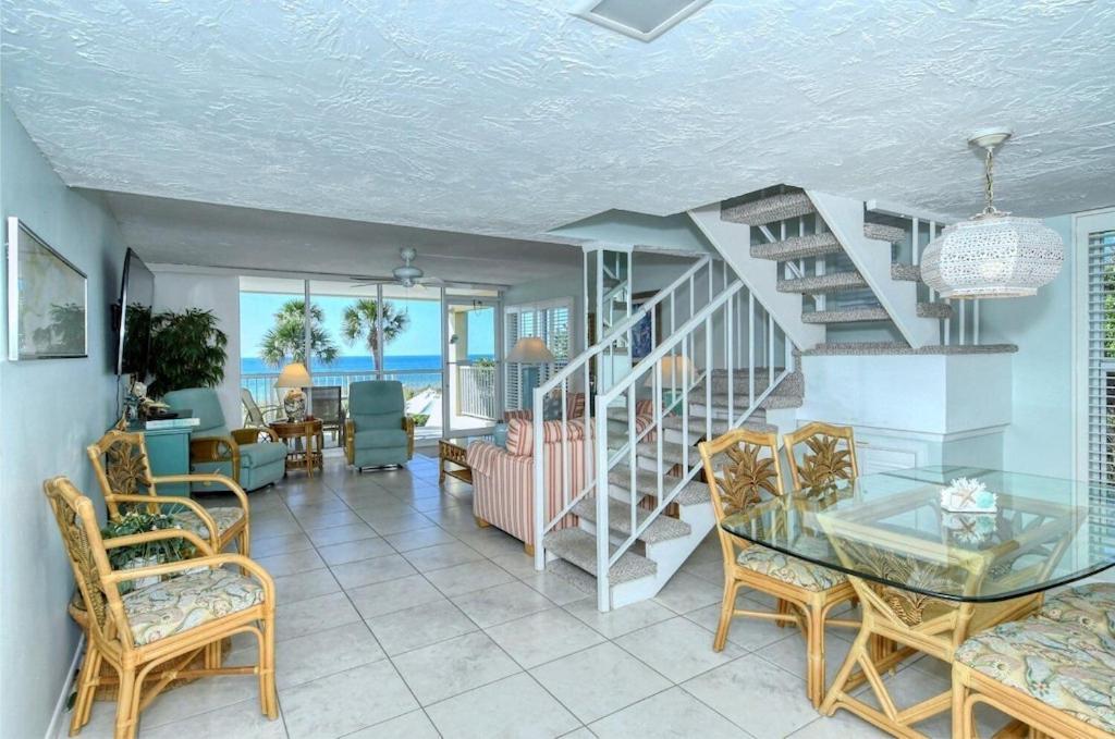 Ferienwohnung Laplaya 201C Breathtaking Gulf Panorama From This Corner End Unit With A Private Stairway To The Beach Longboat Key Exterior foto