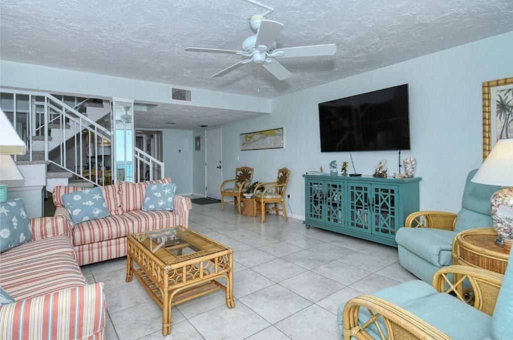 Ferienwohnung Laplaya 201C Breathtaking Gulf Panorama From This Corner End Unit With A Private Stairway To The Beach Longboat Key Exterior foto